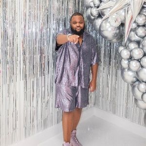 5:31 by JÉRÔME LAMAAR Men's Regular-Fit Sequin Camp Short Set - Renaissance Tour